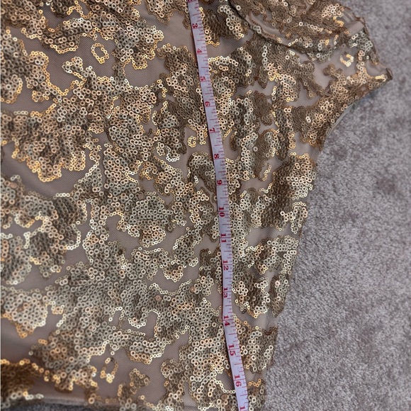 Elegant Gold One Shoulder Dress - Picture 6 of 9